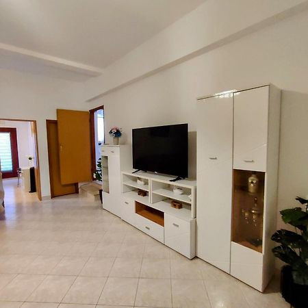 Apartman Mirela Rovinj Exteriör bild